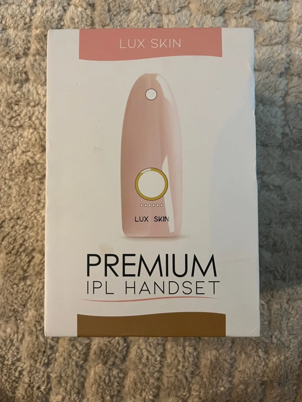 IPL Handset in Blush Pink for At-Home Hair Reduction